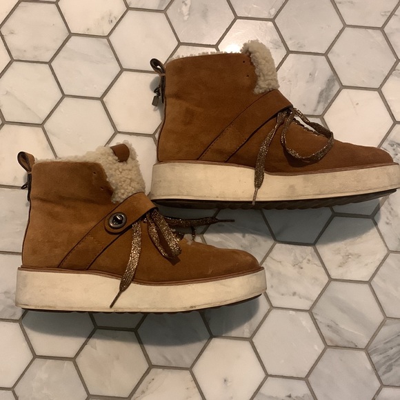 Coach Urban Hiker Shearling Suede 8.5 Saddle Tan - Picture 10 of 16